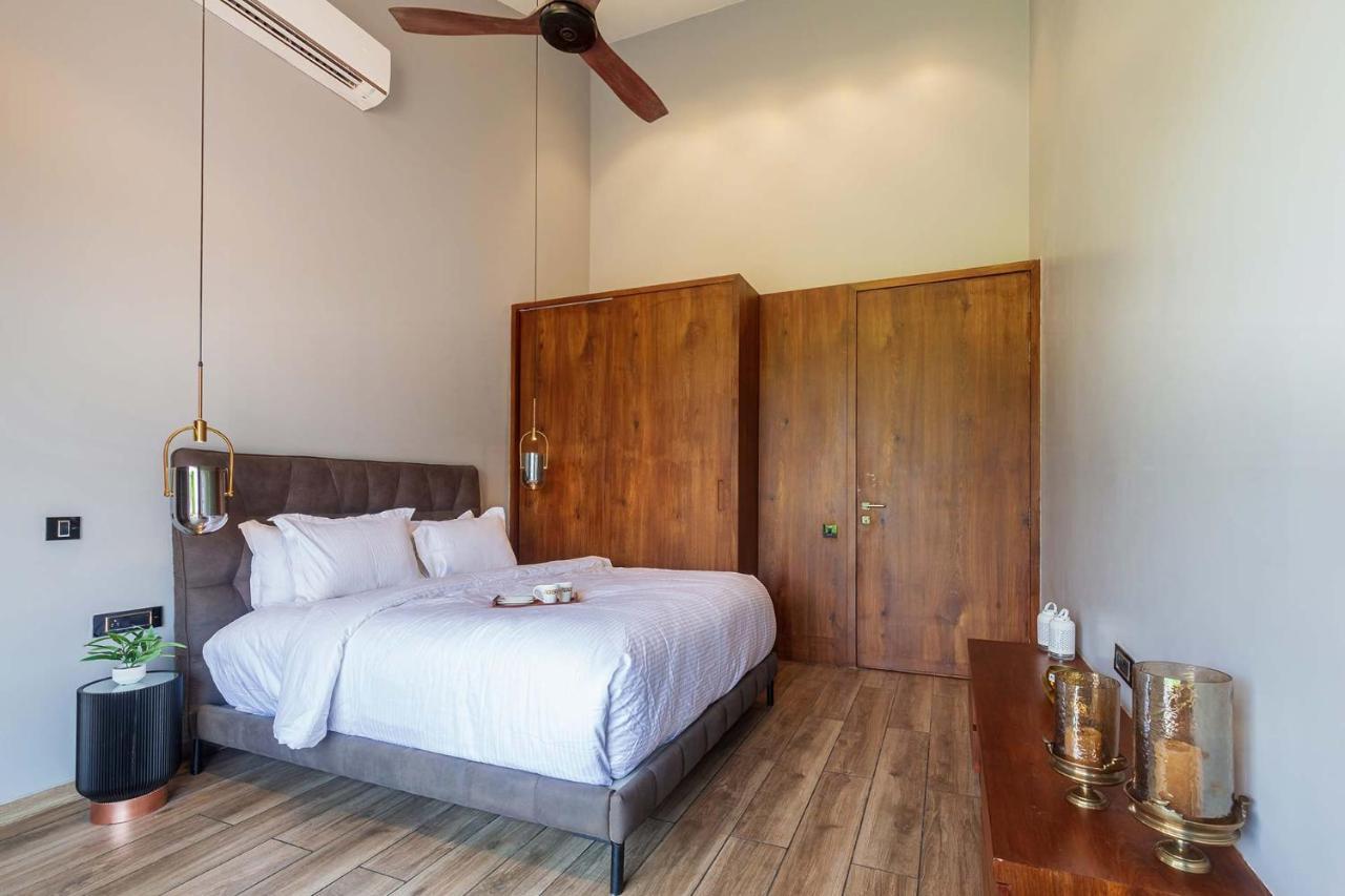 Stayvista'S Villa 107 At Canary Farms - Pure Veg With Huge Lawn, Pool And Home Theatre Lonavala Eksteriør bilde